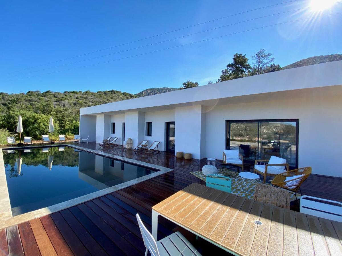 Villas De Standing Avec Magnifique Vue Mer Et Piscines Privees, Sagone Саґон Екстер'єр фото