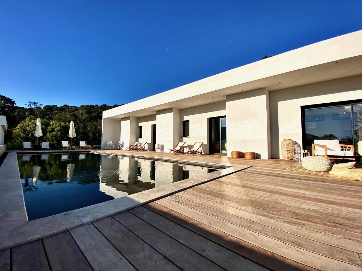Villas De Standing Avec Magnifique Vue Mer Et Piscines Privees, Sagone Саґон Екстер'єр фото