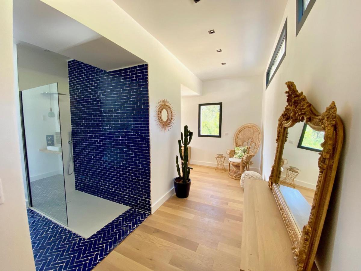 Villas De Standing Avec Magnifique Vue Mer Et Piscines Privees, Sagone Саґон Екстер'єр фото