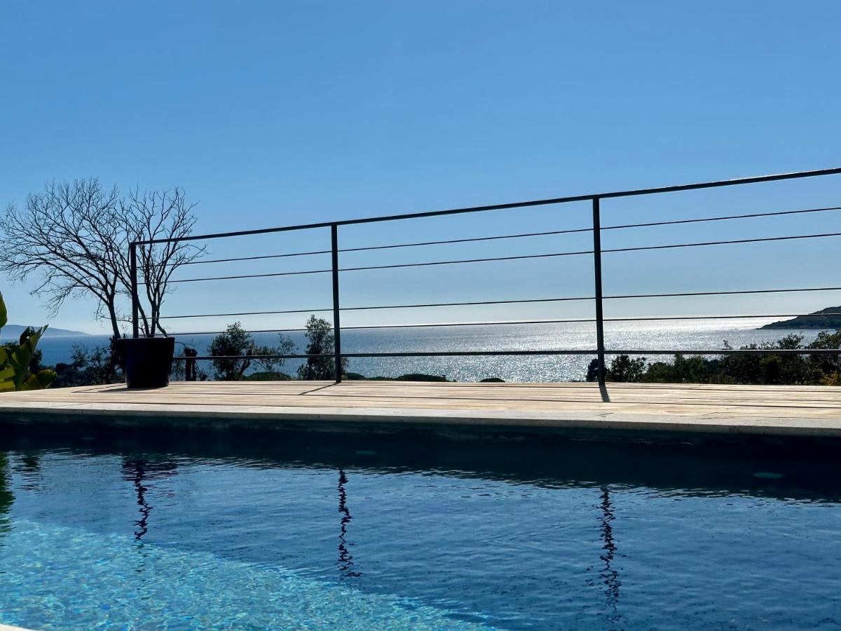 Villas De Standing Avec Magnifique Vue Mer Et Piscines Privees, Sagone Саґон Екстер'єр фото